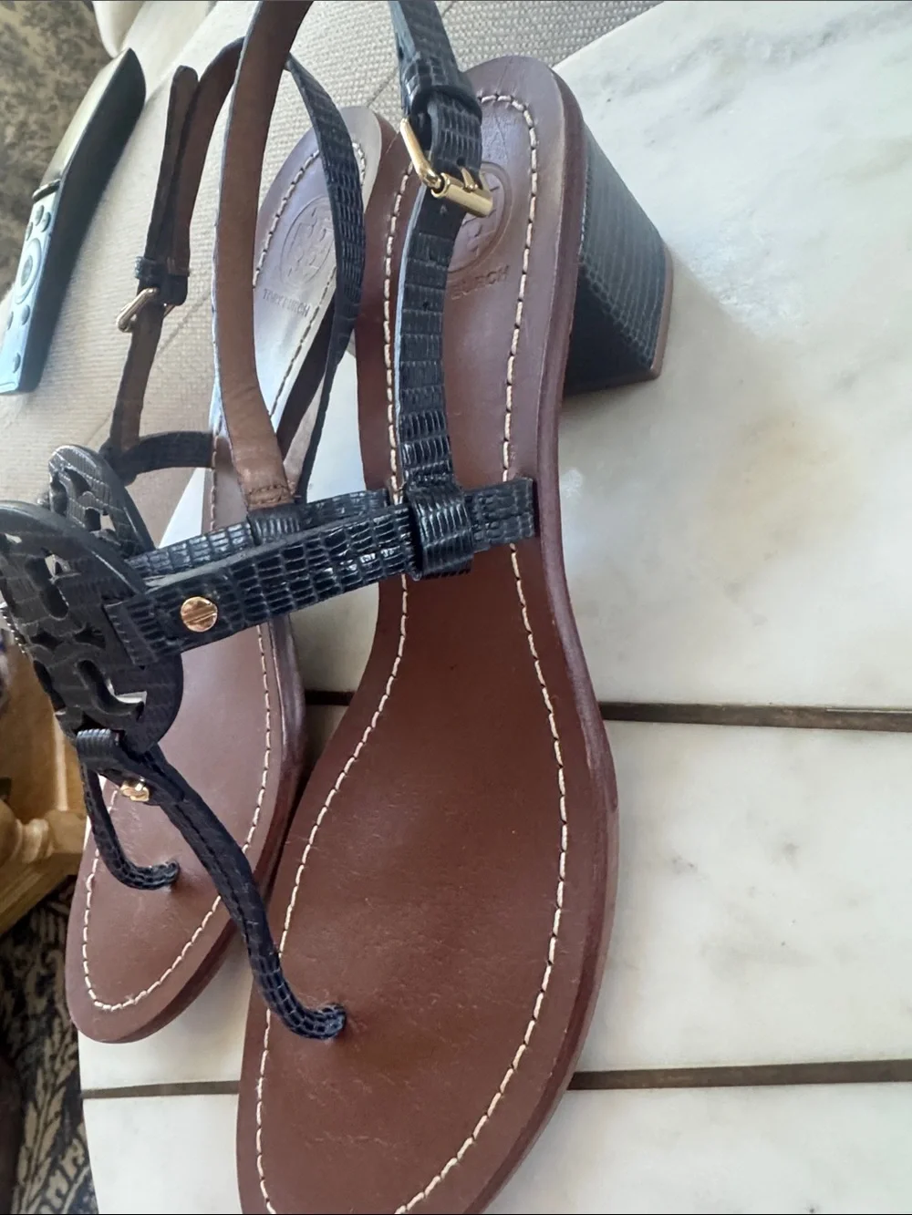 Tory Burch Navy Blue Leather Logo Thong Sandals with Brown Footbed
